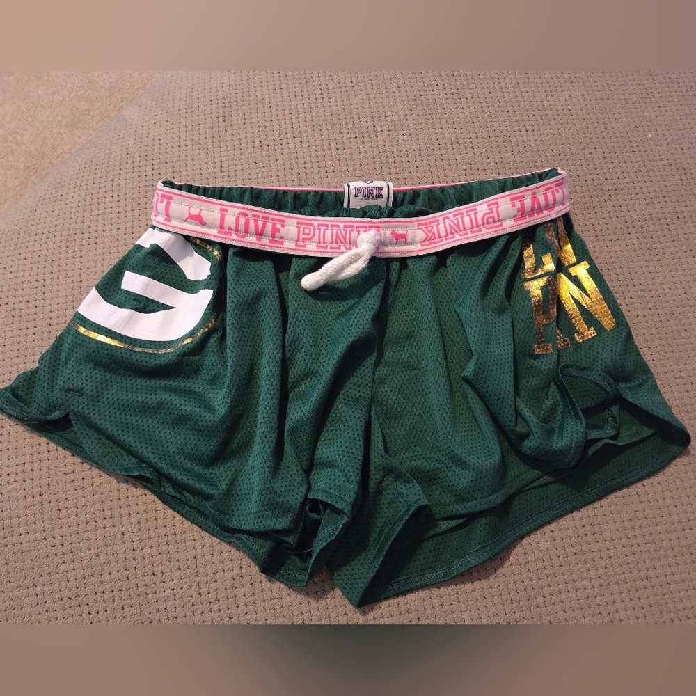PINK Victoria's Secret NFL Green Bay Packers Y2K women's medium short shorts